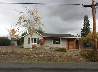 1880 Camp Baker Rd, Medford, OR 97501