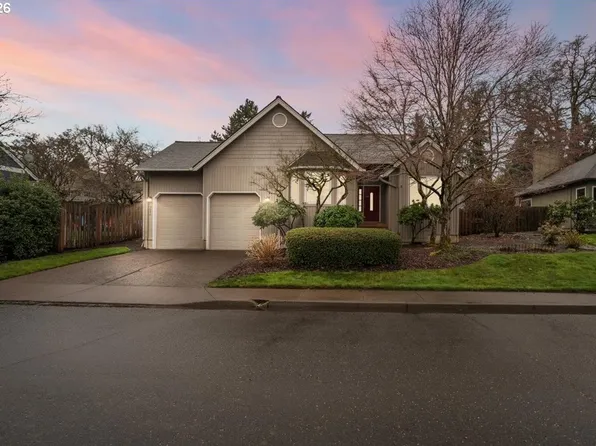 5696 SW Windfield Loop, Lake Oswego, OR 97035