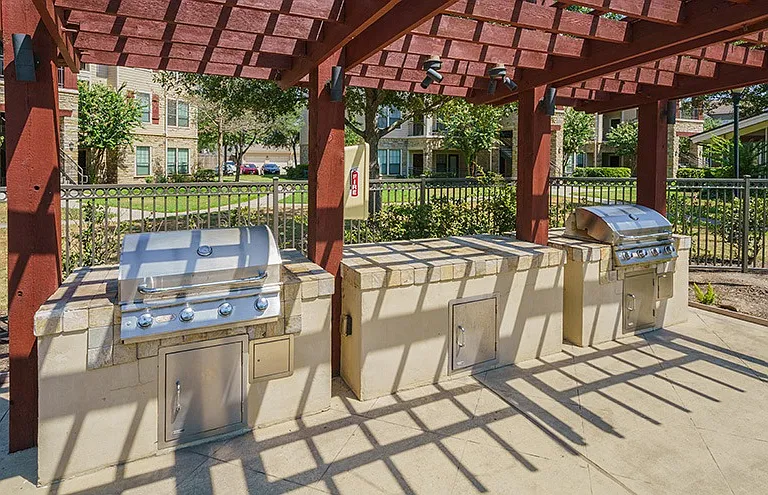 Northgate Oaks Apartments — Photo 56