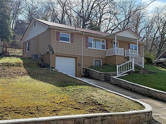 2nd image of 840 Glendale Ave S