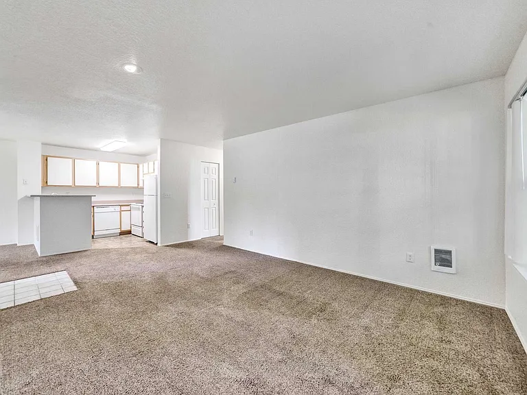 Hampton Ridge Apartments — Photo 23