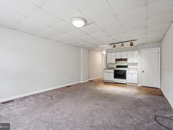 271 N Wycombe Ave #1