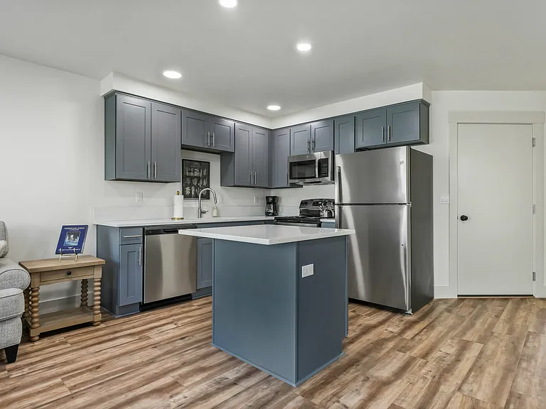 Santiam Canyon Luxury Townhomes — Photo 6