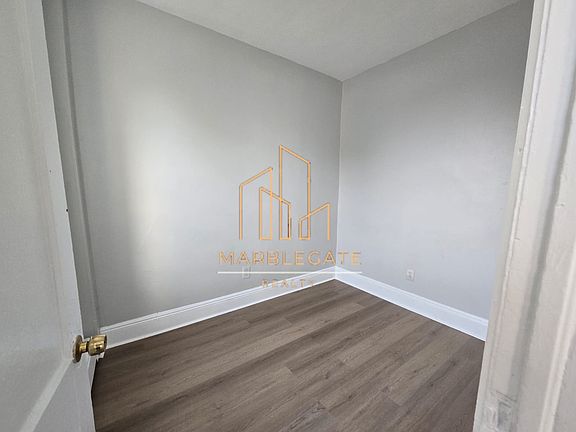 5th image of 262 Elmwood Ave #22R