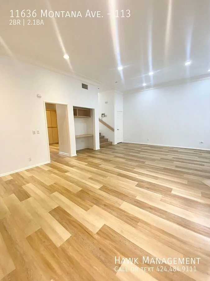 Spacious 2-Bedroom Condo in the Heart of Brentwood — Photo 3