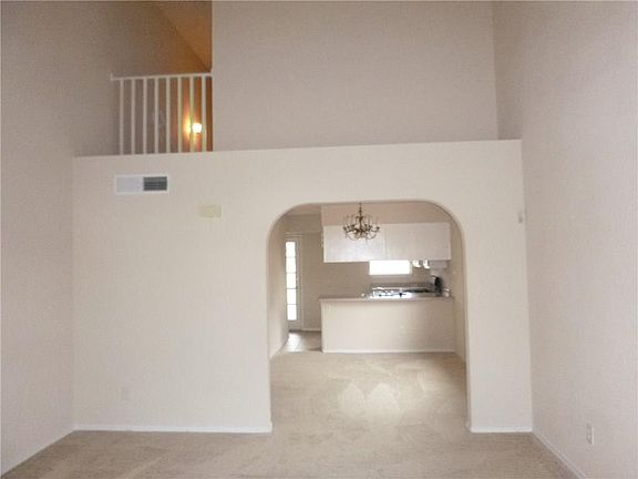 5th image of 2233 Tierra De Oro Way