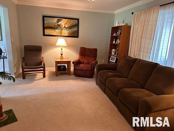 4th image of 418 Southville Dr