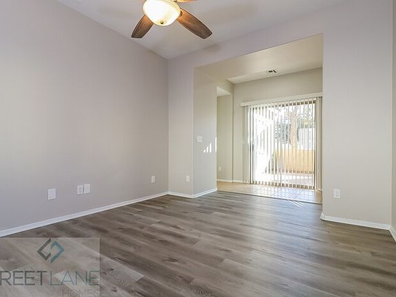 2nd image of 15014 N 142nd Ln