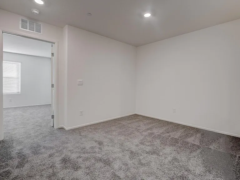 7371 Craig Cove Ct — Photo 16