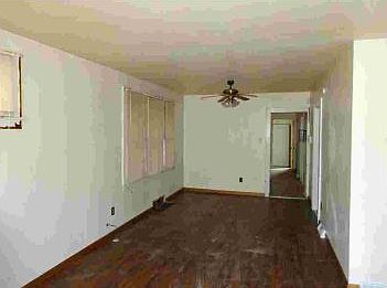 3rd image of 3934 Parrish Ave