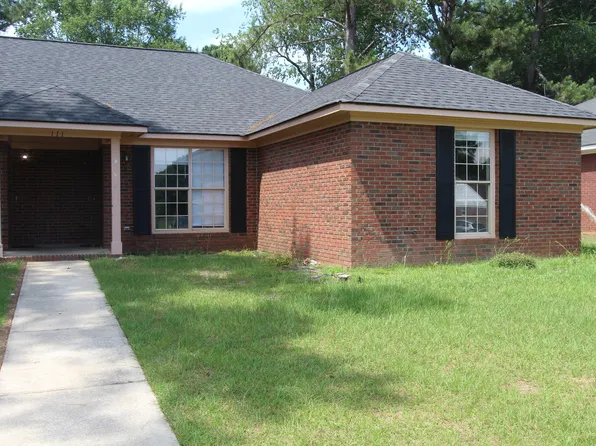 111 Augusta Ct, Leesburg, GA 31763