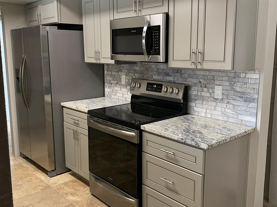 1st image of 235 E Calle Turquesa