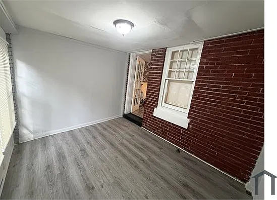 3 bed, 1400 sqft, $2,000 — Photo 4