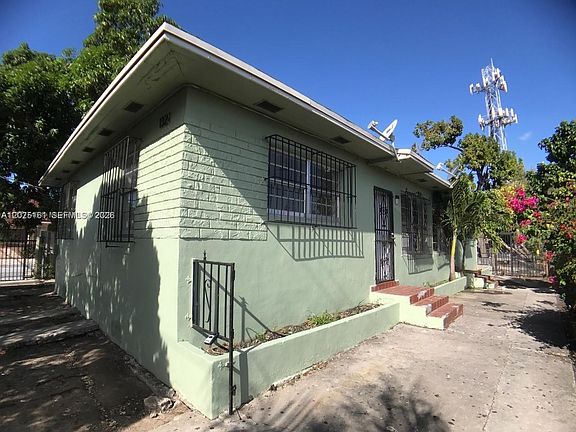 4th image of 1321 NW 28th St