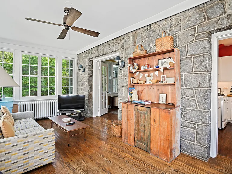 3612 Albemarle St NW — Photo 14