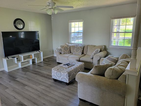 3rd image of 57 Linruth Ln