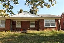2nd image of 3524B Lansdowne Dr