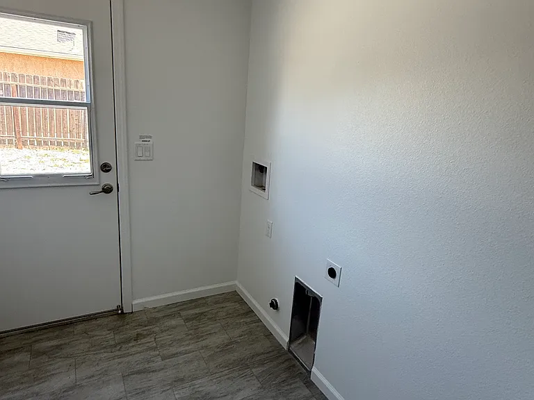 4372 W Vassar Ave — Photo 13