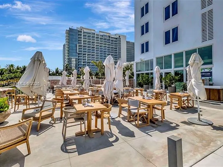 2301 Collins Avenue Cu #439 — Photo 37