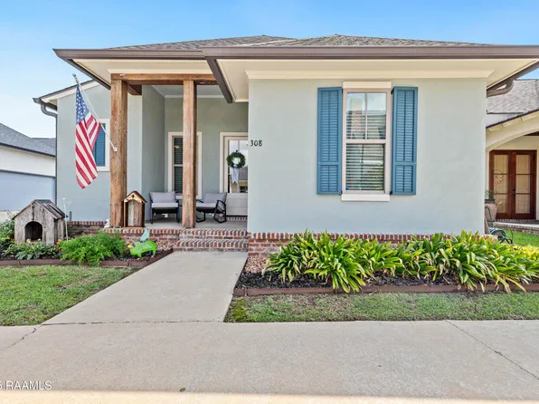 308 Catalina Ln, Youngsville, LA 70592