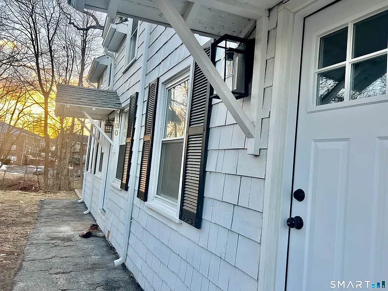 100 Holmes Ave #1 — Photo 17