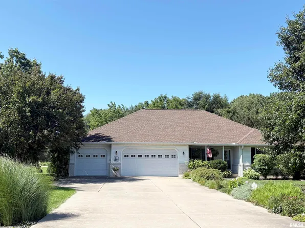5717 S Thomas Ct, Peoria, IL 61607