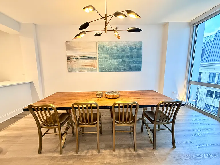 2.5 W Delaware Pl #4 — Photo 3