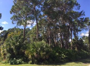 1594 S Chamberlain Blvd, North port, FL 34286