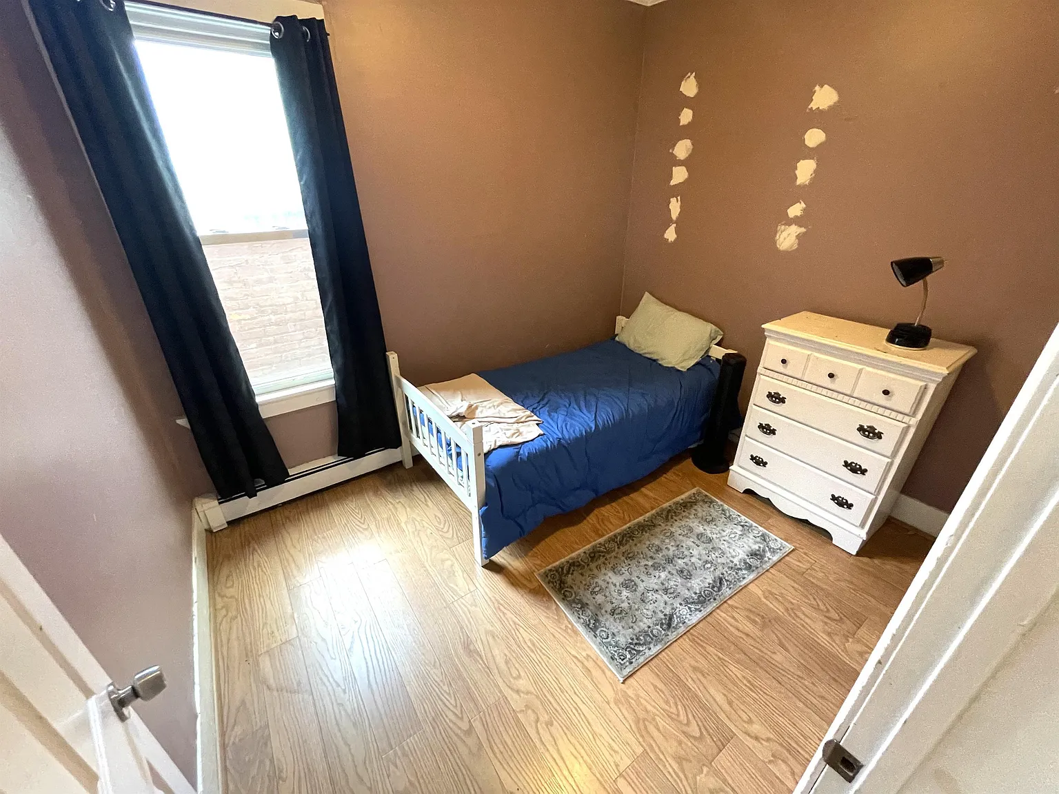367 Maverick St - 2 — Photo 3