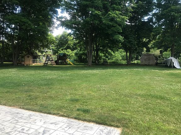 3rd image of 3381 Westcove Dr