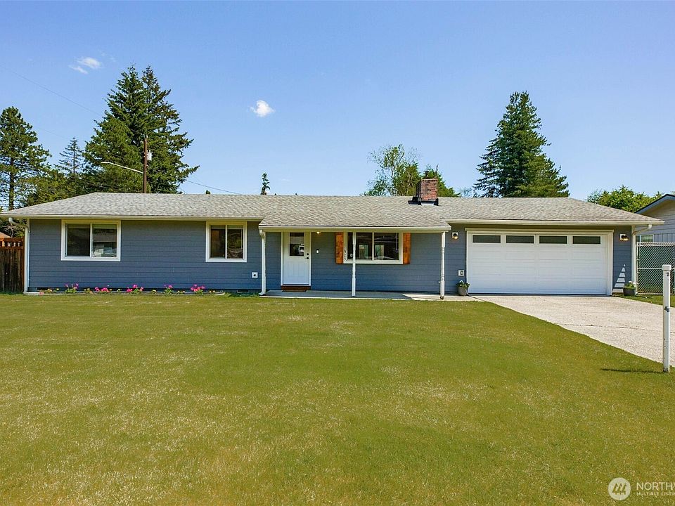1st image of 11925 36th Drive NE