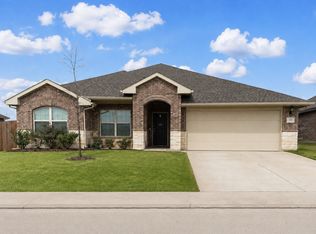 150 Willowbend Loop, Mabank, TX 75147