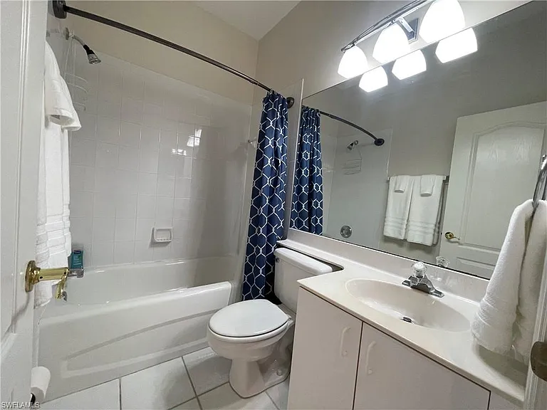 317 Sunrise Cay #204 — Photo 14