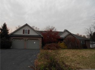 3350 Craftsbury Ct, Reading, PA