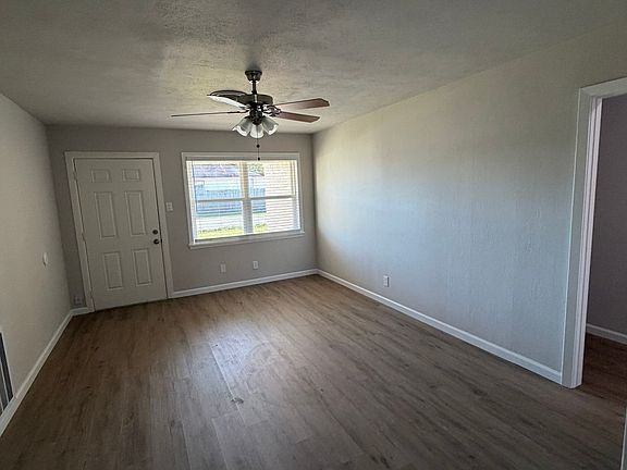 2nd image of 2401 33rd Ave N #3
