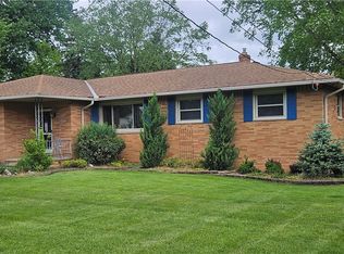 12984 Martin Dr, Parma, OH 44130