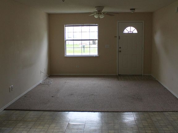 2nd image of 1642 Lizette St SE APT B