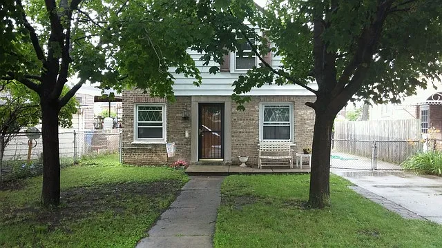 5220 W 64th St photo 1
