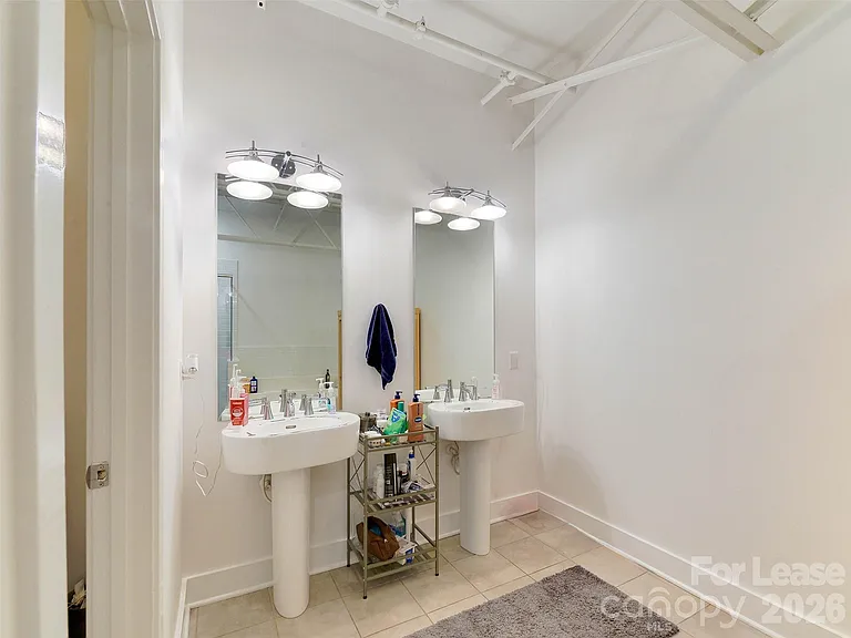 909 Westmere Ave — Photo 38
