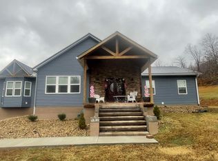 6615 Daniels Frk, Ashland, KY 41102