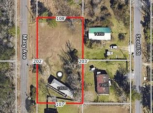 13520 Mary Ave, Gulfport, MS 39503