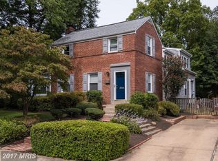 5883 14th St N, Arlington, VA 22205