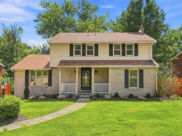 240 Shafer Rd, Coraopolis, PA 15108