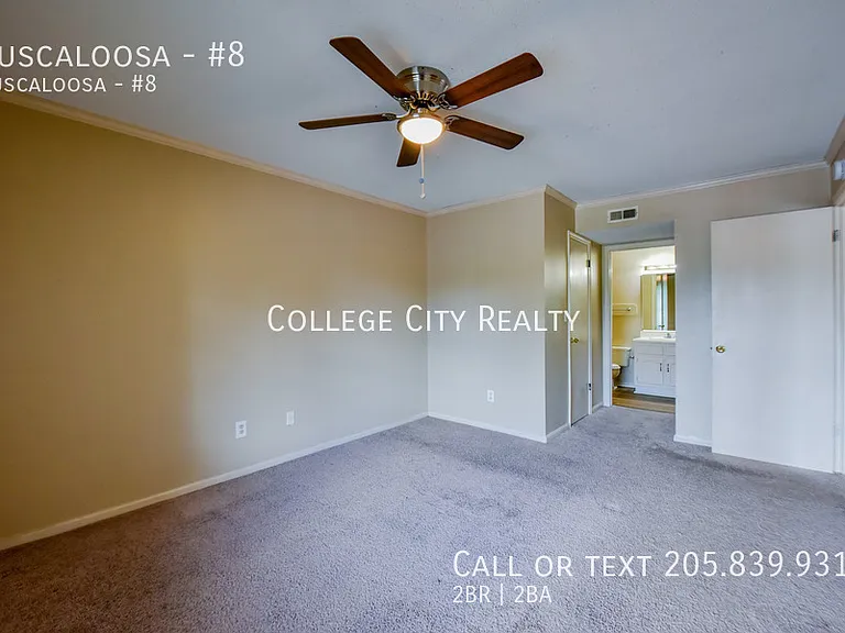 1813 Hackberry Ln #8 — Photo 14