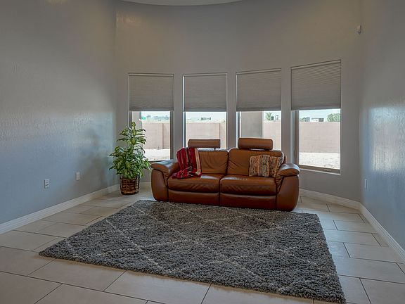 5th image of 6315 Canavio Pl NW