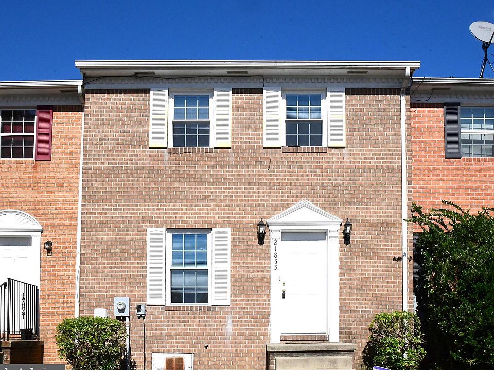 1st image of 21855 Ronald Dr