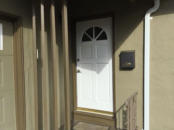 3rd image of 1455 Phantom Ave