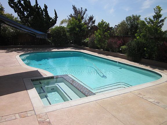 2nd image of 10790 Carillon Ct