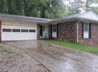 15 Montclair Rd, Oak Ridge, TN 37830