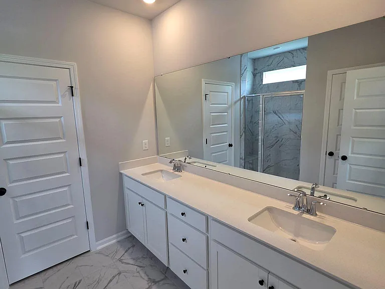 421 Sea Breeze Way — Photo 16